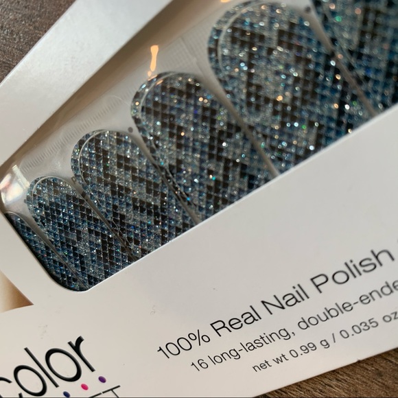 Color street Amazonia glitter nail strips - Picture 2 of 7